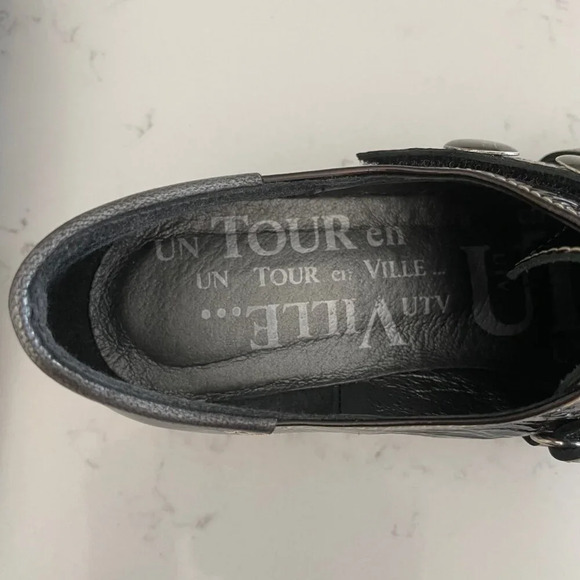 Un Tour en Ville Casual Funky Sgl Strap Patent Leather Shoes Brown Grey Sz 36 - Picture 5 of 12